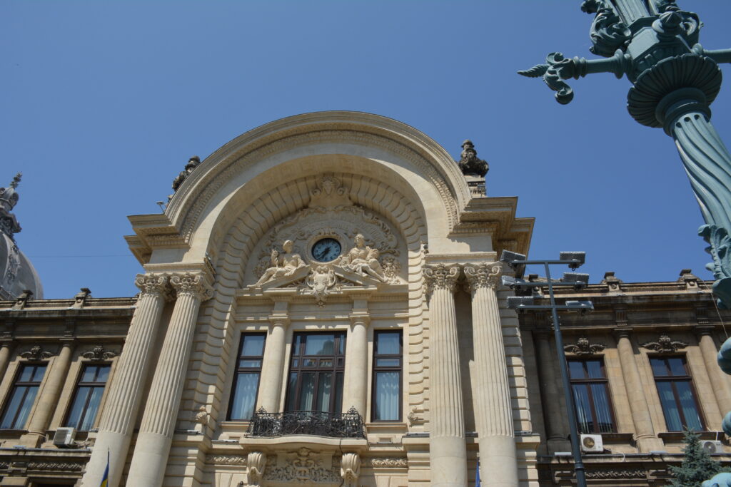 Bukarest (RO)