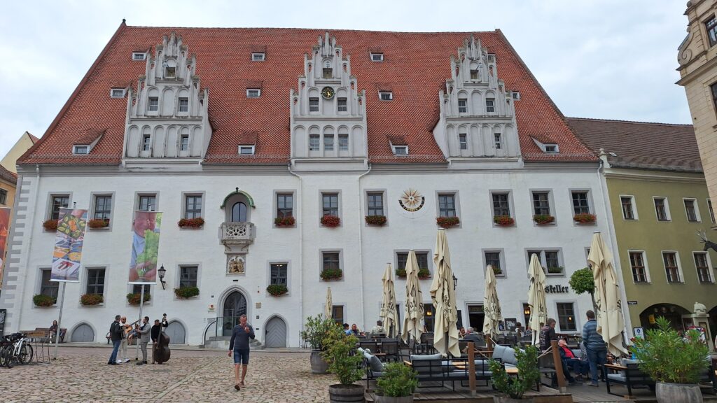 Meissen-Ratskeller mit Marktplatz