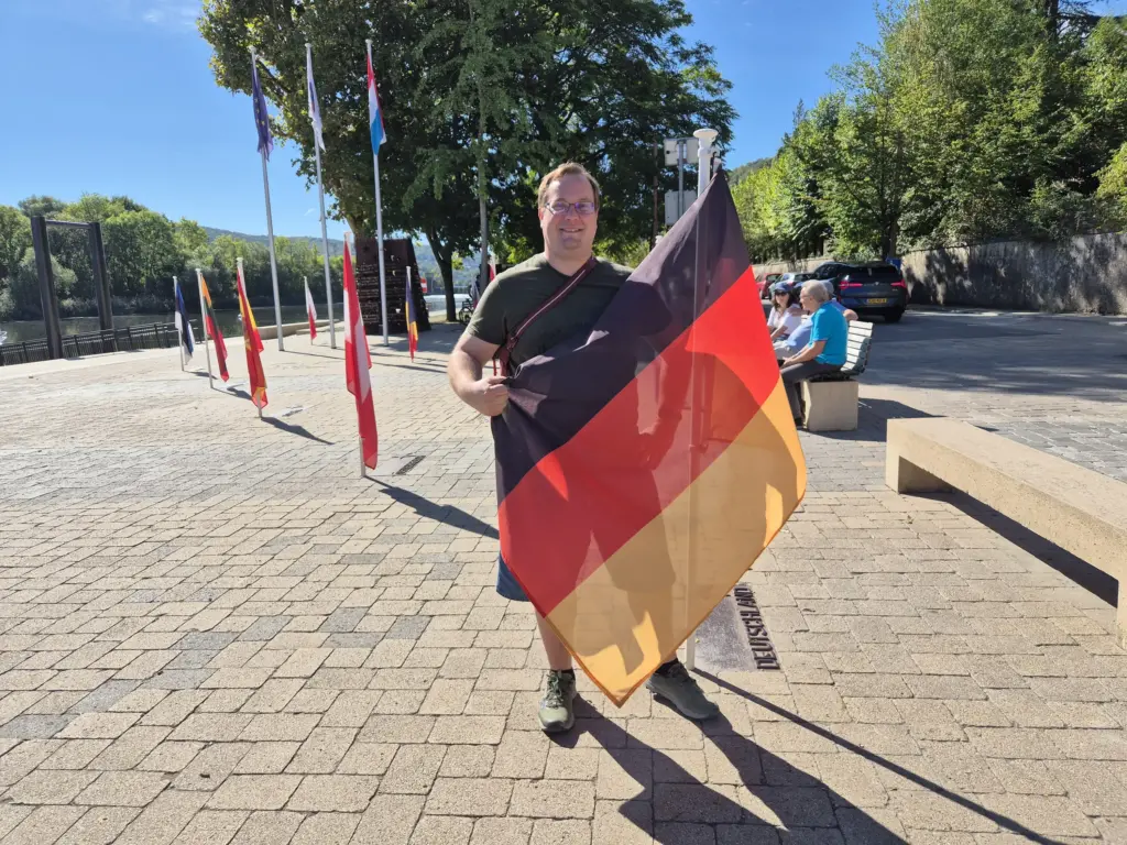 Schengen (L)