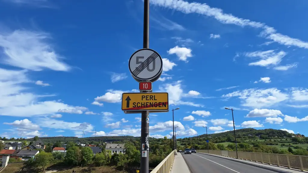 Schengen (L)
